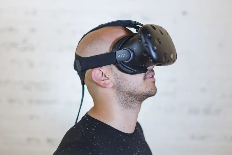 Why VR Loses You After 20 Minutes — And What Smarter Developers Are Doing About It