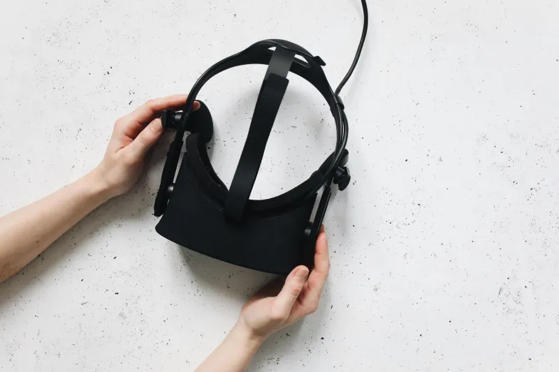 Your Headset Shouldn't Hurt: The Real Ergonomics Problem Nobody Talks About at Checkout